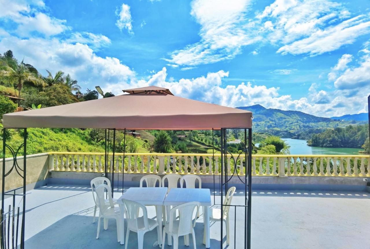 Hermosa Casa De Campo En Guatape Guatapé Exterior foto