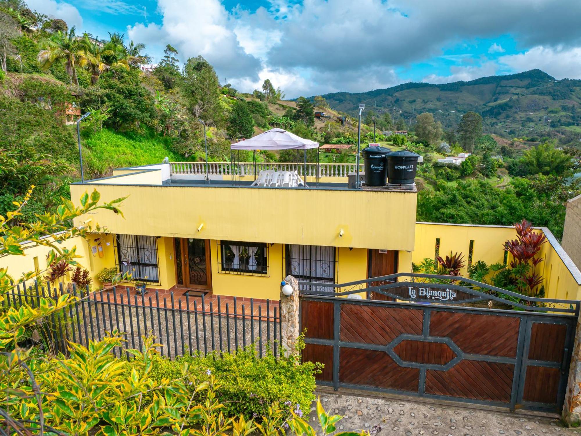 Hermosa Casa De Campo En Guatape Guatapé Exterior foto