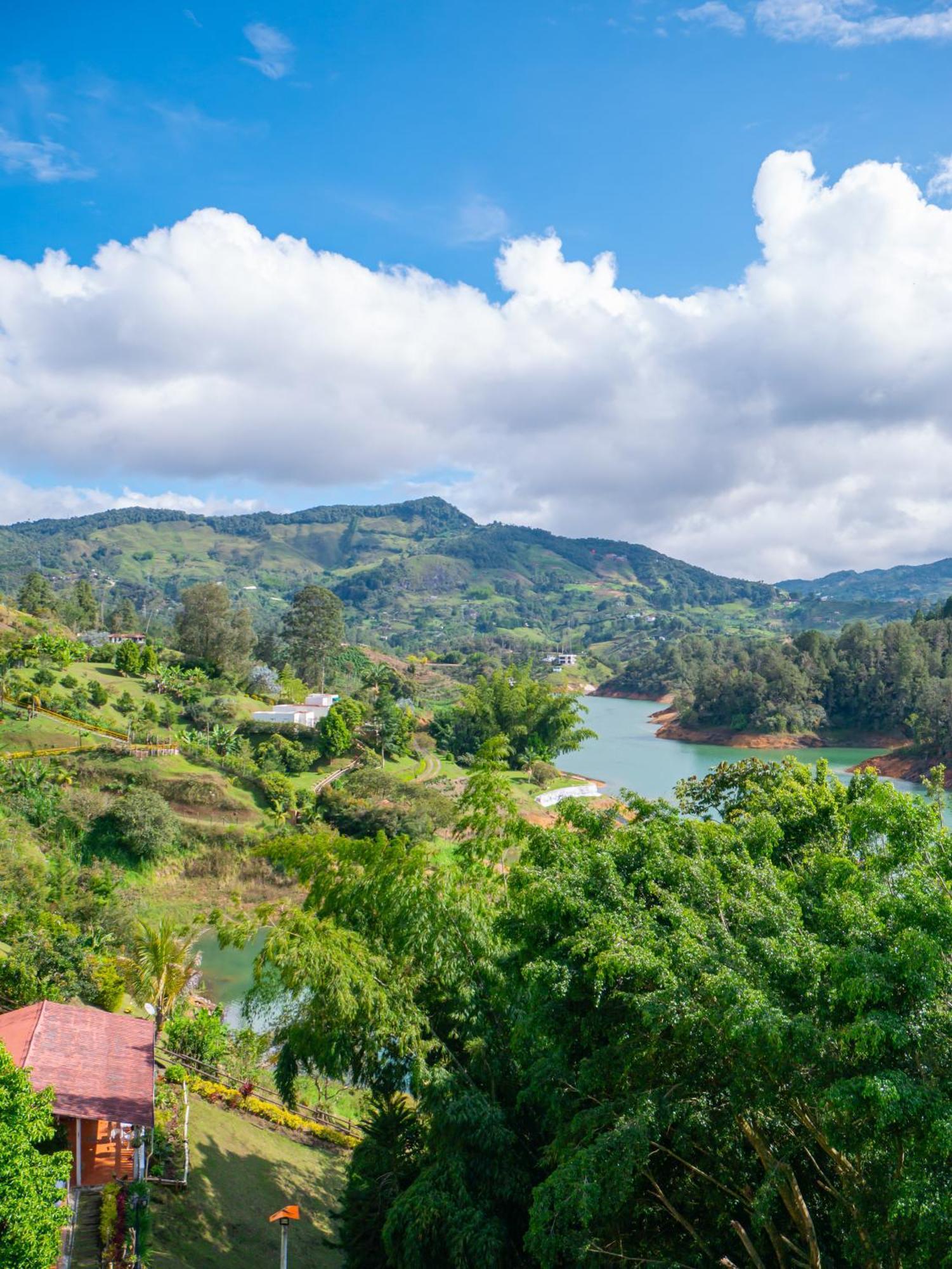Hermosa Casa De Campo En Guatape Guatapé Exterior foto